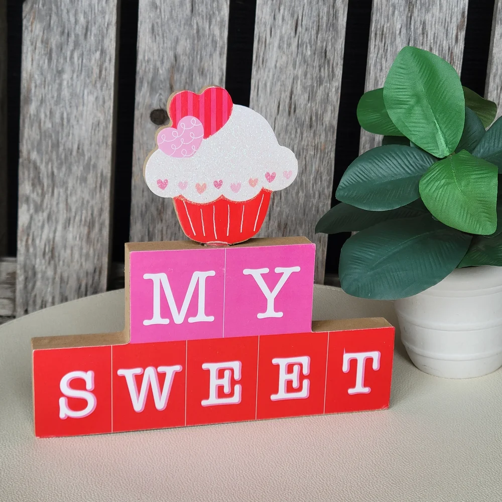 Sweet Cupcake Party Wood Decor
